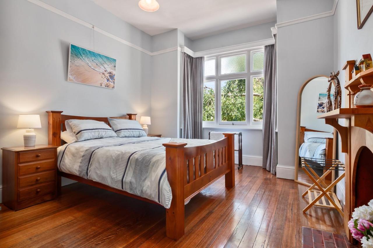 Warwick St Retreat! 3 Bedroom House With Parking Хобарт Экстерьер фото